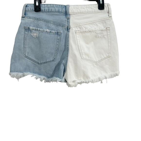 Vervet Medium Blue & White Colorblock Denim Rebecca High Rise Distressed Shorts - Picture 3 of 10